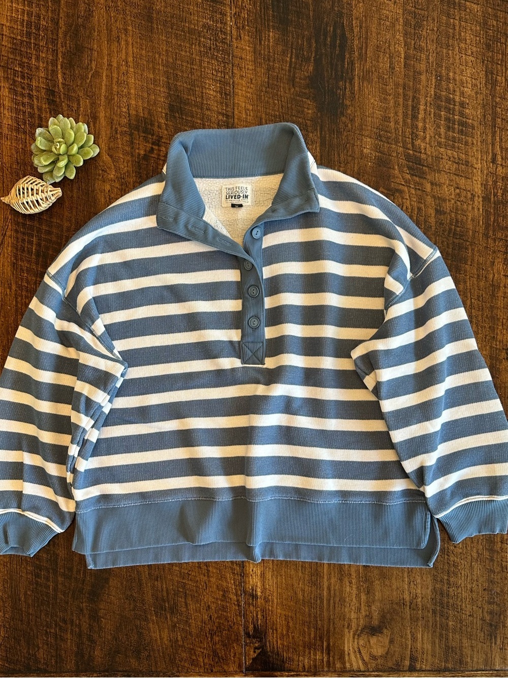 American Eagle | "This Feels Seriously Lived-In" Striped Henley Sweatshirt, M